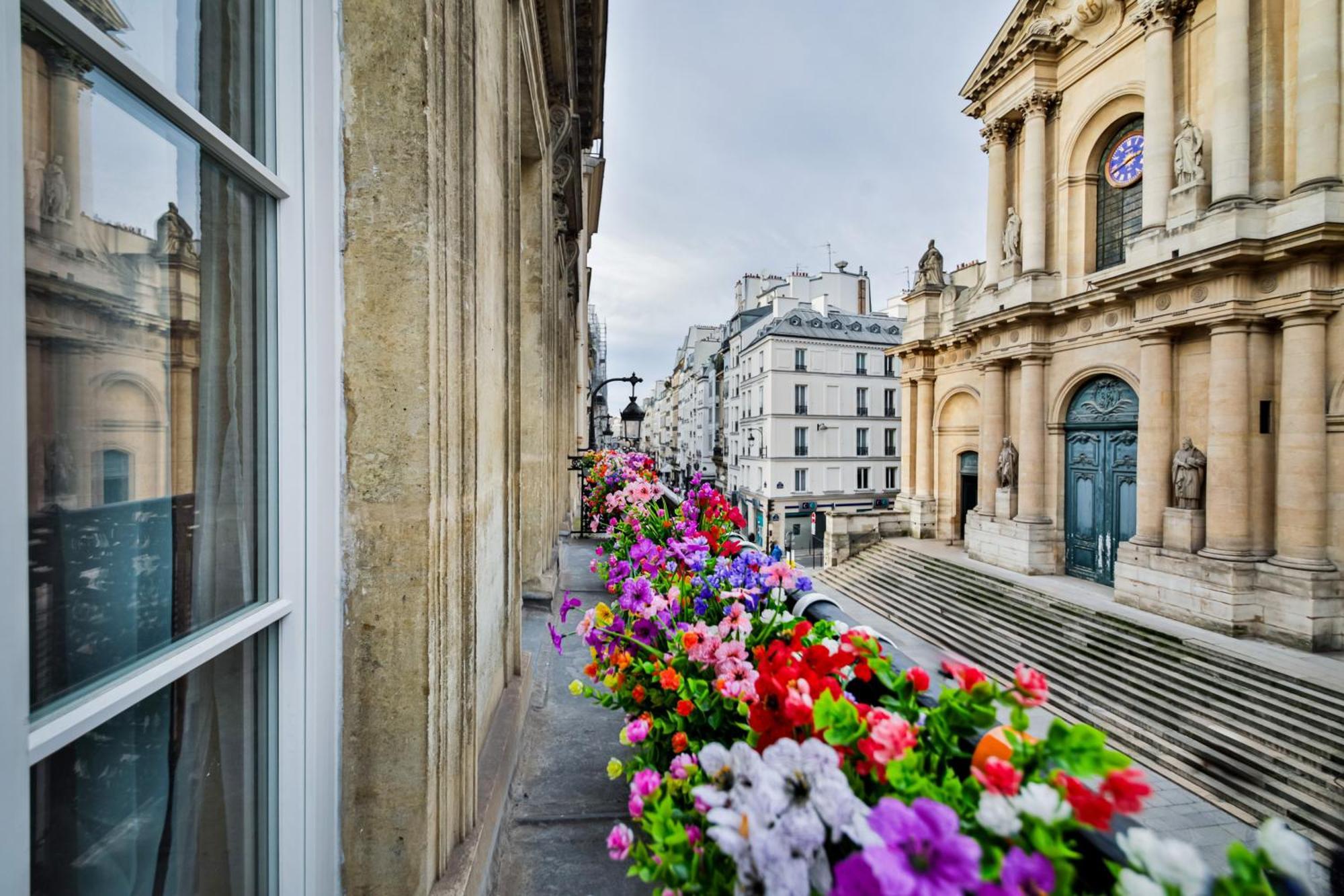 Louvre - Saint-Roch Apartment Париж Екстериор снимка